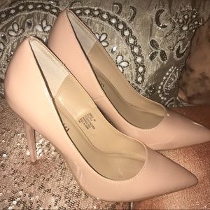 Madden Girl Nude Stiletto Size 7M